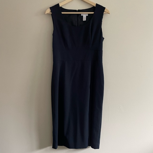 Sleeveless Navy Dress - Picture 2 of 3